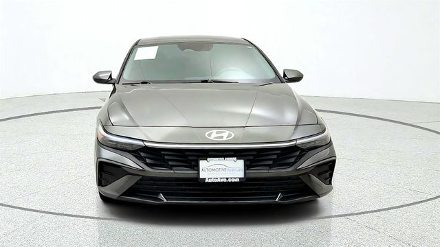 2024 Hyundai Elantra SE IVT - 23071571 - 1
