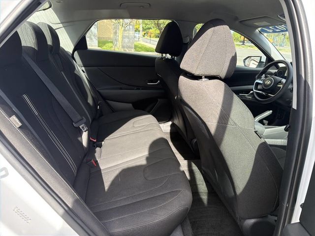 2024 Hyundai Elantra SEL 4dr Sedan - 23086494 - 11
