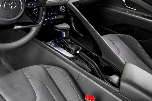 2024 Hyundai Elantra SEL IVT - 22970780 - 15