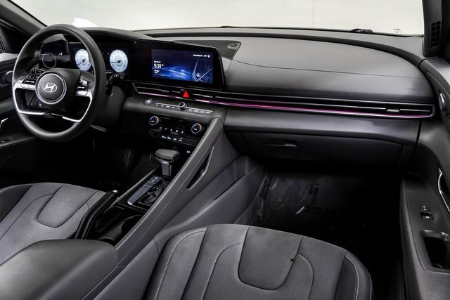 2024 Hyundai Elantra SEL IVT - 22970780 - 16