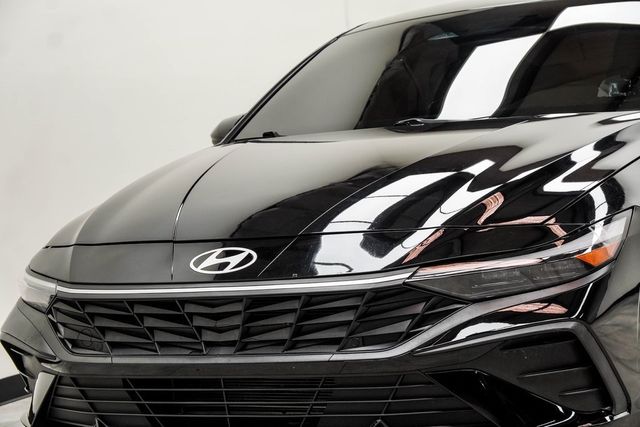 2024 Hyundai Elantra SEL IVT - 22970780 - 1