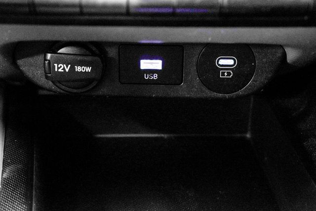 2024 Hyundai Elantra SEL IVT - 22970780 - 21