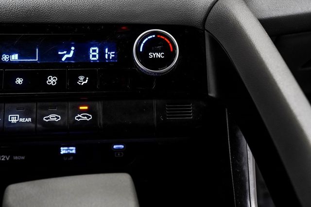 2024 Hyundai Elantra SEL IVT - 22970780 - 22