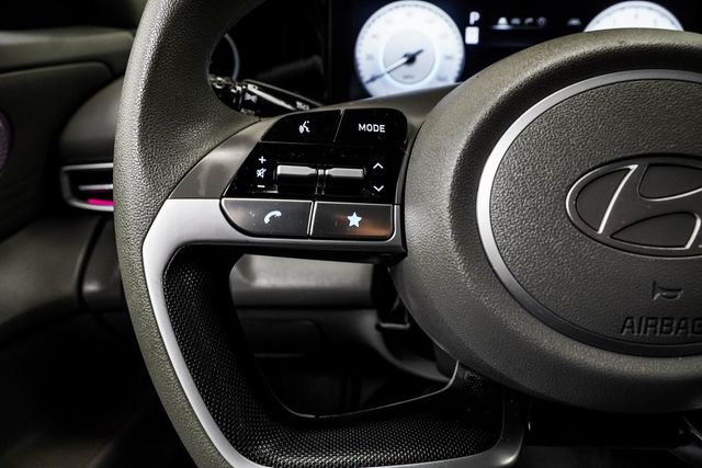 2024 Hyundai Elantra SEL IVT - 22970780 - 38