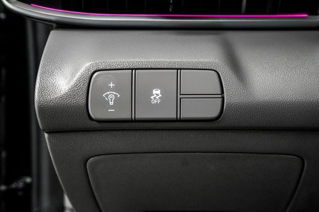 2024 Hyundai Elantra SEL IVT - 22970780 - 42