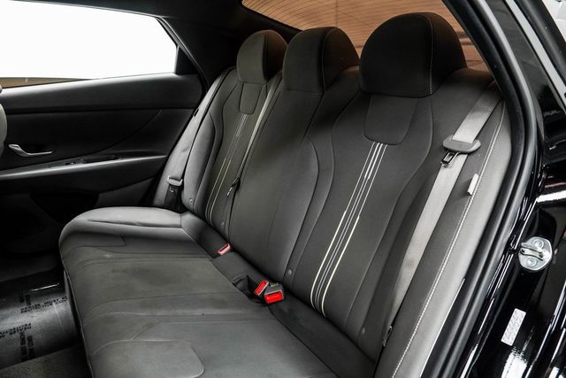 2024 Hyundai Elantra SEL IVT - 22970780 - 45