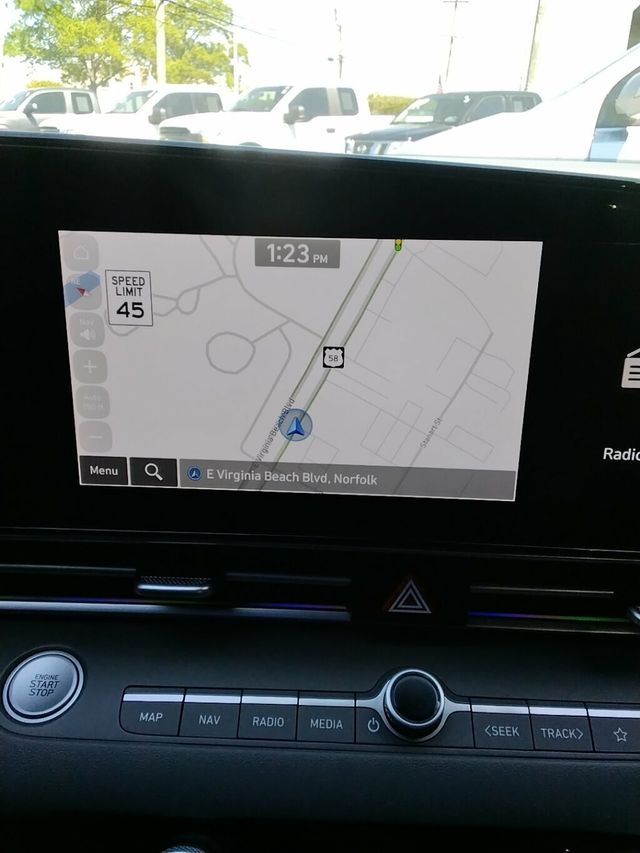 2024 Hyundai Elantra SEL IVT - 23011408 - 14