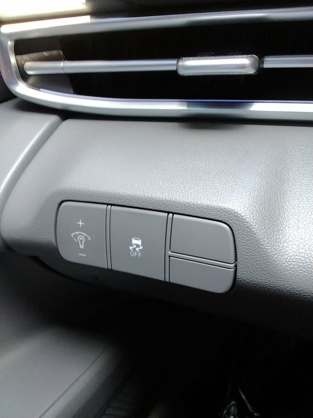 2024 Hyundai Elantra SEL IVT - 23011408 - 23