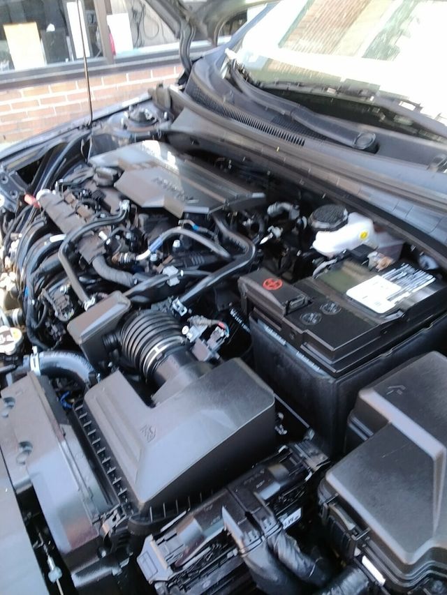 2024 Hyundai Elantra SEL IVT - 23011408 - 27