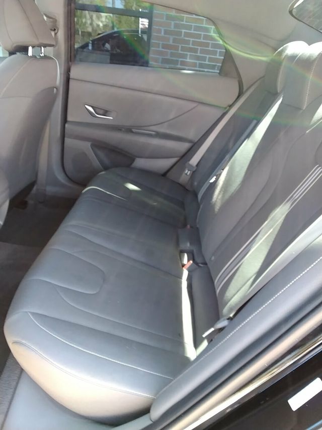 2024 Hyundai Elantra SEL IVT - 23011408 - 7