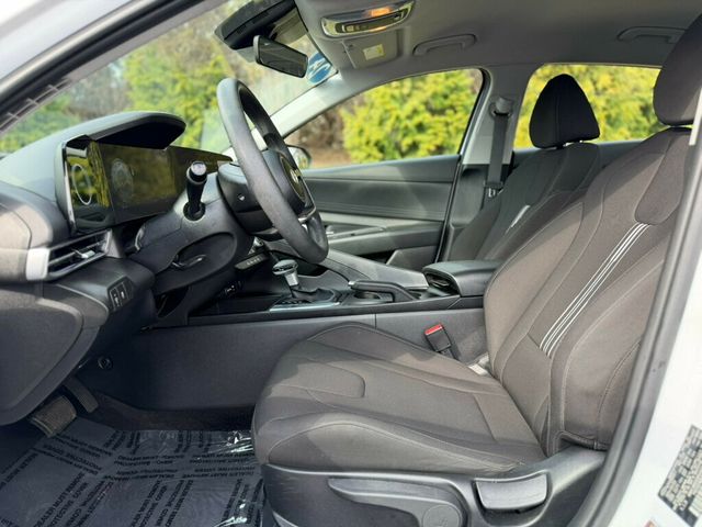 2024 Hyundai Elantra SEL IVT - 22997278 - 11