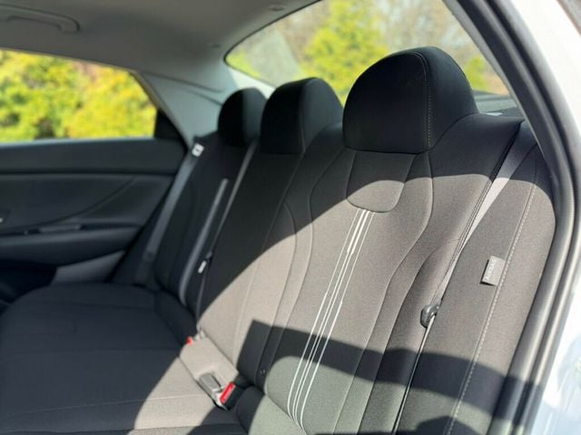 2024 Hyundai Elantra SEL IVT - 22997278 - 15