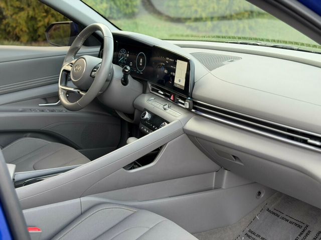 2024 Hyundai Elantra SEL IVT - 23001109 - 22