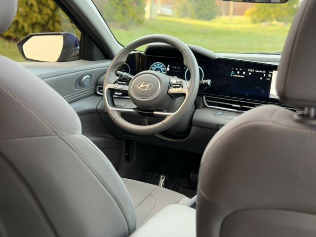 2024 Hyundai Elantra SEL IVT - 23001109 - 23