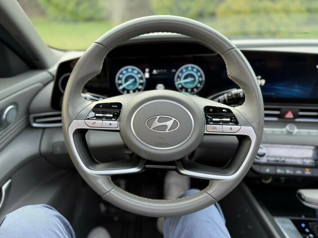2024 Hyundai Elantra SEL IVT - 23001109 - 24