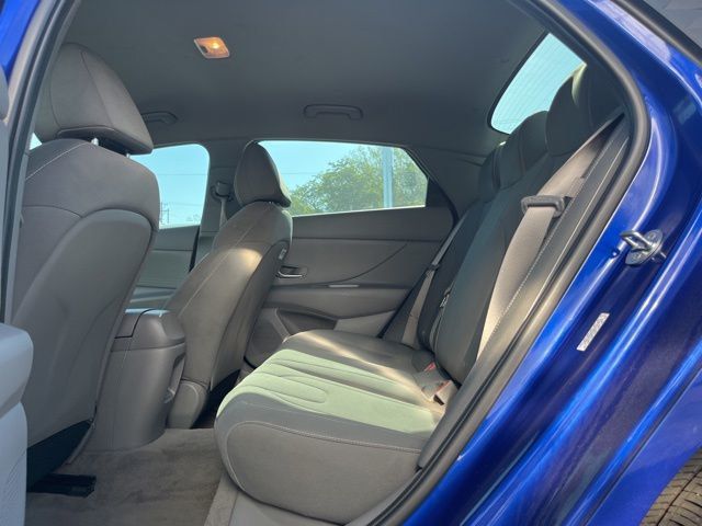 2024 Hyundai Elantra SEL IVT - 23022280 - 6