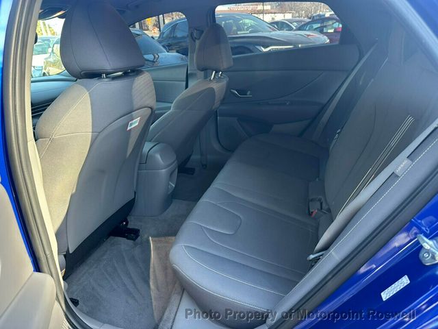 2024 Hyundai Elantra SEL IVT - 22927474 - 15