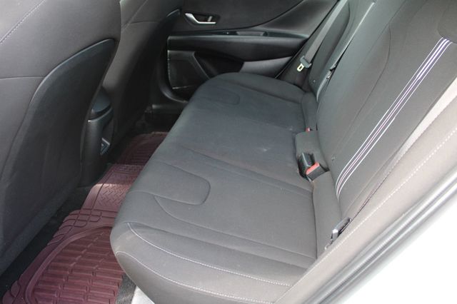 2024 Hyundai Elantra SEL IVT - 22987425 - 20