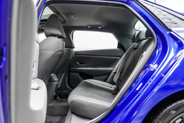 2024 Hyundai Elantra SEL IVT - 22994251 - 33