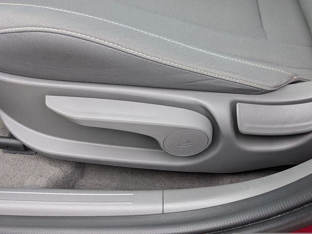 2024 Hyundai Elantra SEL IVT - 22955040 - 18