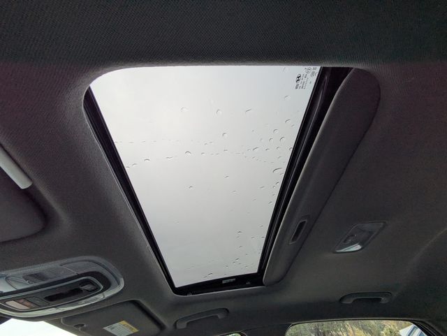 2024 Hyundai Elantra SEL IVT - 22955040 - 19