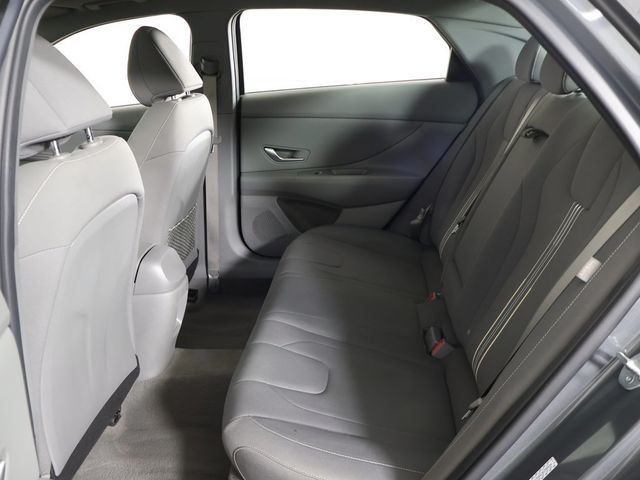 2024 Hyundai Elantra SEL IVT - 23101584 - 33