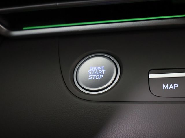 2024 Hyundai Elantra SEL IVT - 23101584 - 39