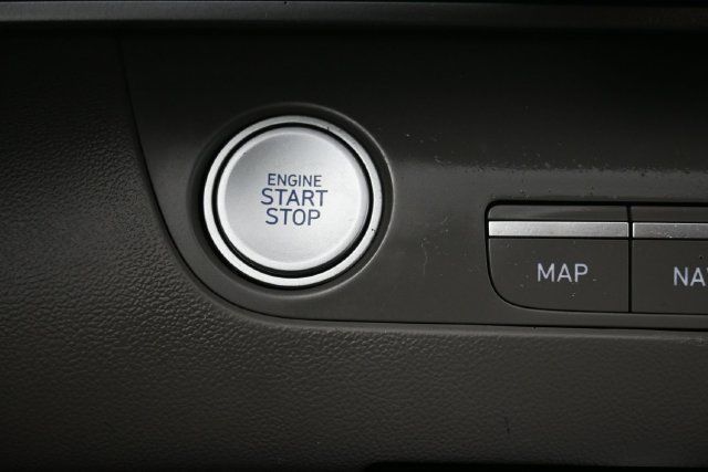 2024 Hyundai Elantra SEL IVT - 23071747 - 16