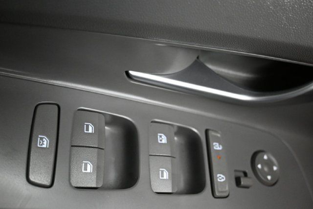 2024 Hyundai Elantra SEL IVT - 23071747 - 23
