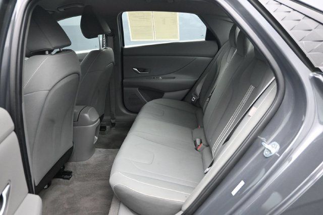 2024 Hyundai Elantra SEL IVT - 23071747 - 7