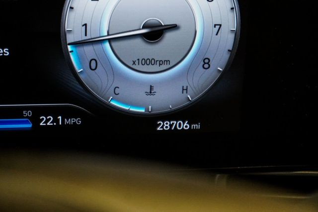 2024 Hyundai Elantra SEL IVT - 22995351 - 28