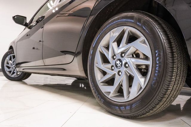 2024 Hyundai Elantra SEL IVT - 22995351 - 33