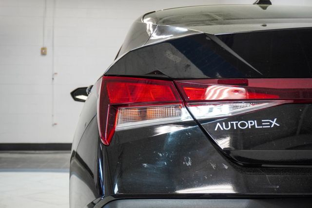 2024 Hyundai Elantra SEL IVT - 22995351 - 37