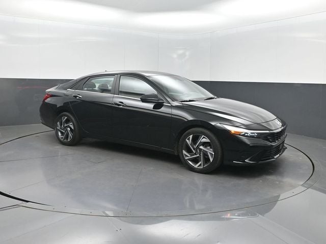 2024 Hyundai Elantra SEL IVT - 23003180 - 33