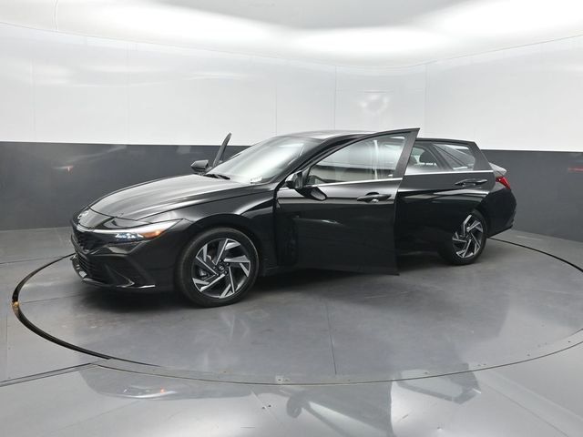 2024 Hyundai Elantra SEL IVT - 23003180 - 35