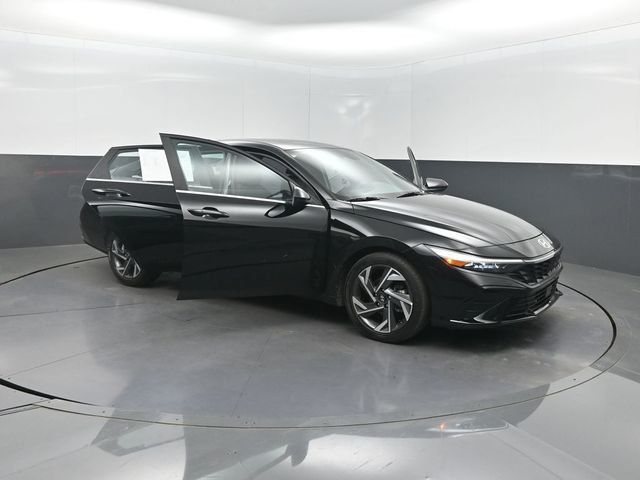 2024 Hyundai Elantra SEL IVT - 23003180 - 37