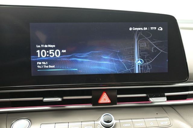 2024 Hyundai Elantra SEL IVT - 23020406 - 18