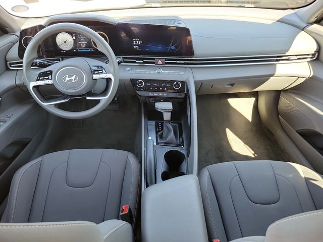2024 Hyundai Elantra SEL IVT - 22921524 - 10