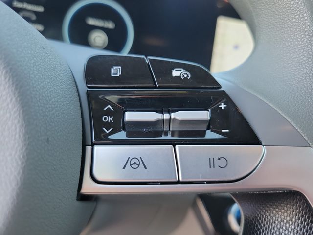 2024 Hyundai Elantra SEL IVT - 22921524 - 17