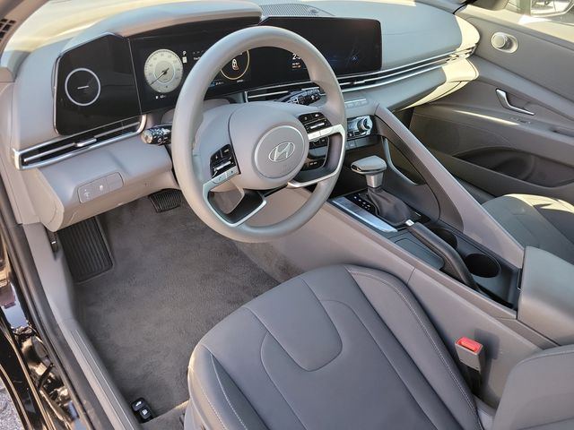 2024 Hyundai Elantra SEL IVT - 22921524 - 2