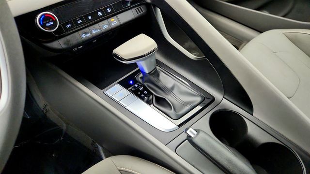 2024 Hyundai Elantra SEL IVT - 22968971 - 19