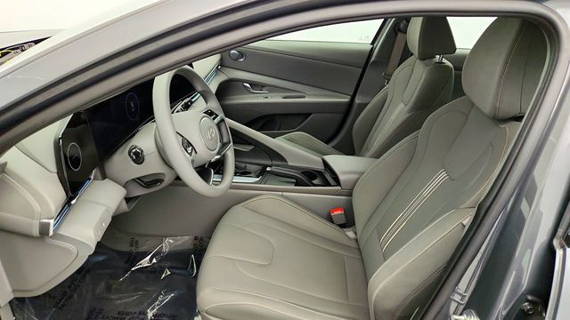 2024 Hyundai Elantra SEL IVT - 22968971 - 24