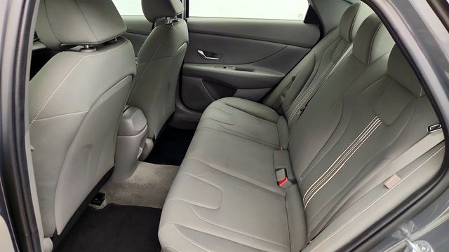 2024 Hyundai Elantra SEL IVT - 22968971 - 25