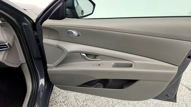 2024 Hyundai Elantra SEL IVT - 22968971 - 30