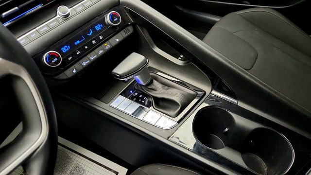 2024 Hyundai Elantra SEL IVT - 23015809 - 15