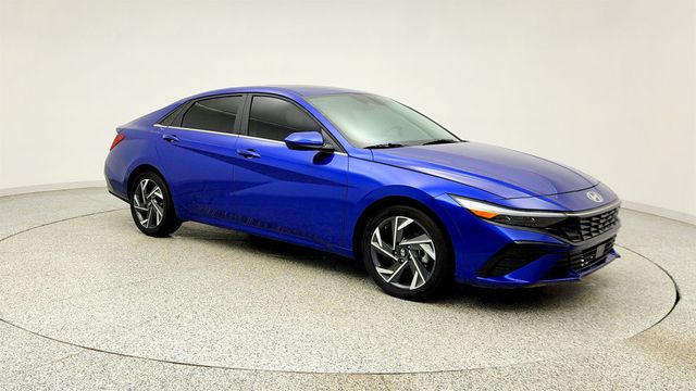 2024 Hyundai Elantra SEL IVT - 23015809 - 2