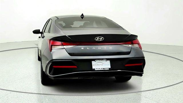 2024 Hyundai Elantra SEL IVT - 23049048 - 5