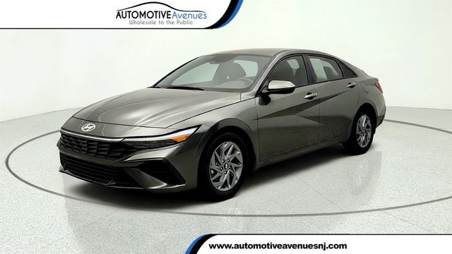 2024 Hyundai Elantra SEL IVT - 23049053 - 0