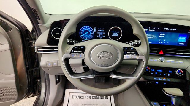 2024 Hyundai Elantra SEL IVT - 23049053 - 12