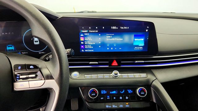 2024 Hyundai Elantra SEL IVT - 23091786 - 16